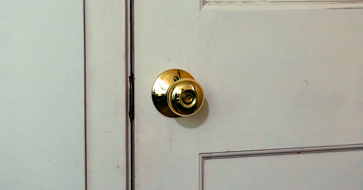 commercial lock system — Livingston Locksmith Inc