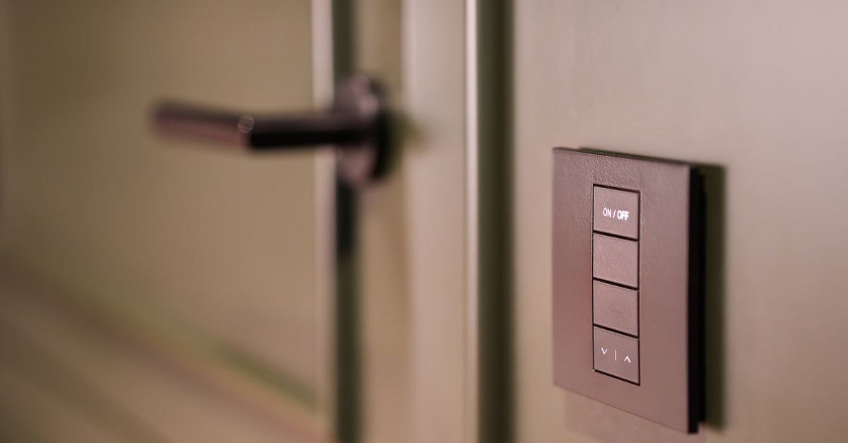 commercial lock system — Livingston Locksmith Inc